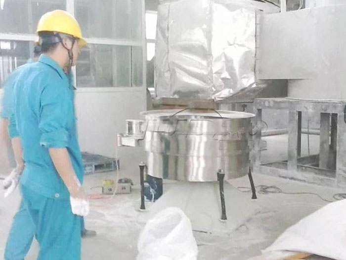 面粉篩分現(xiàn)場